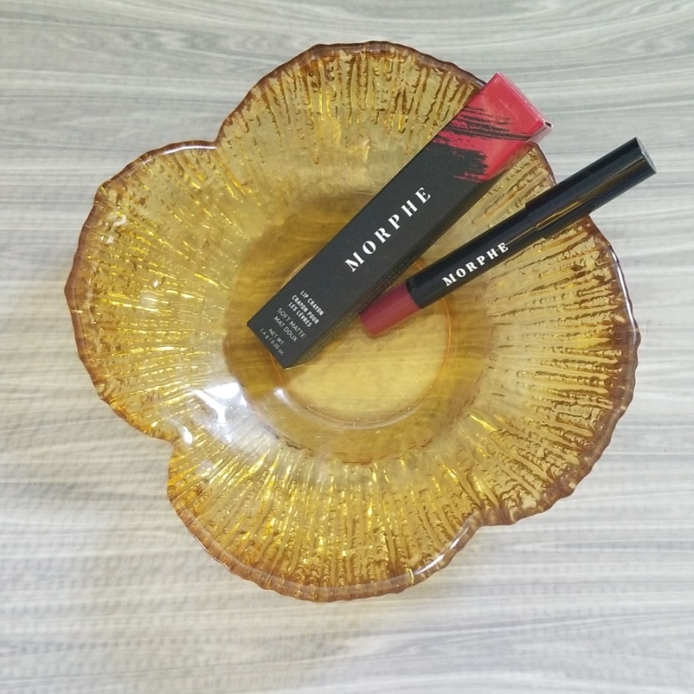 Morphe soft matte lip crayon- shade RSVP